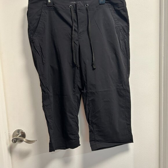 Columbia Capris size 10 - Picture 6 of 6